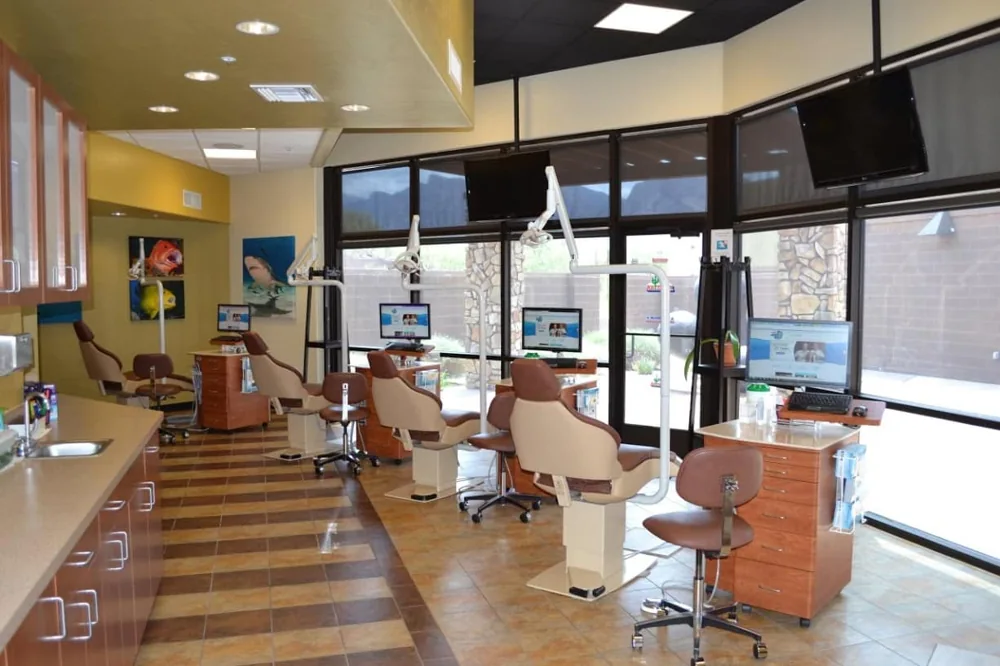 Inside the Dr. JAW Oro Valley office